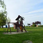 Villa - Zmrd Zamárdi